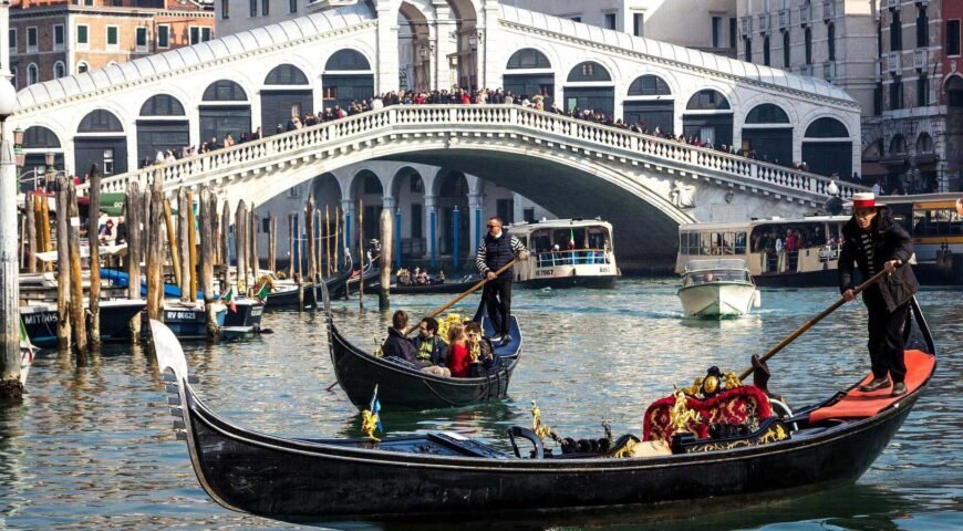 Top Europe Group Tour DMC in UAE for B2B Travel Agents
