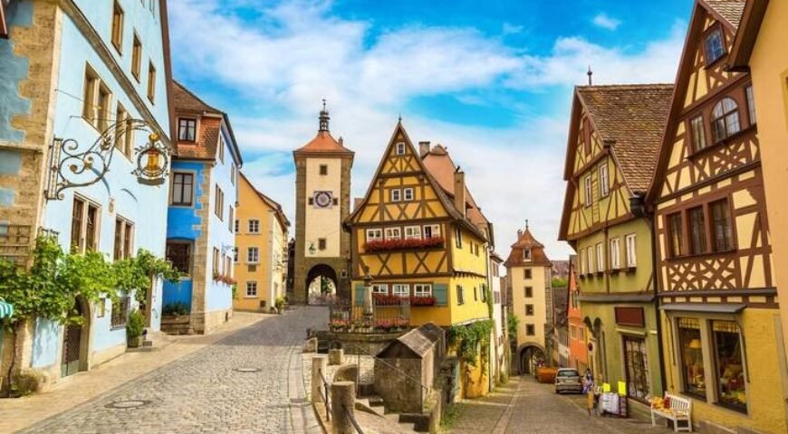 Luxury Coach Tours in Europe for UAE Group Bookings