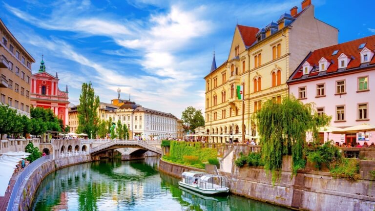Europe Group Coach Hire from Dubai