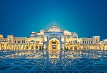 Abu Dhabi group travel manager