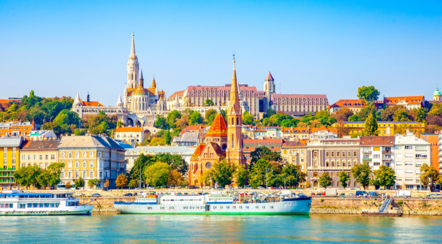 Europe Summer Group Tours from Sharjah