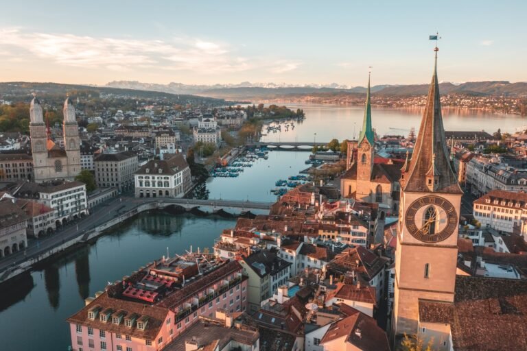 Dubai Travel Consultants Partner with Europe Experts