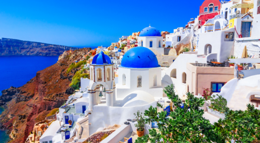 Best Time to Visit Europe – Advice for Umm Al Quwain Agents