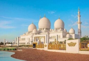 UK Highlights Tour for Umm Al Quwain Travelers