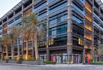 University student group tours to Europe