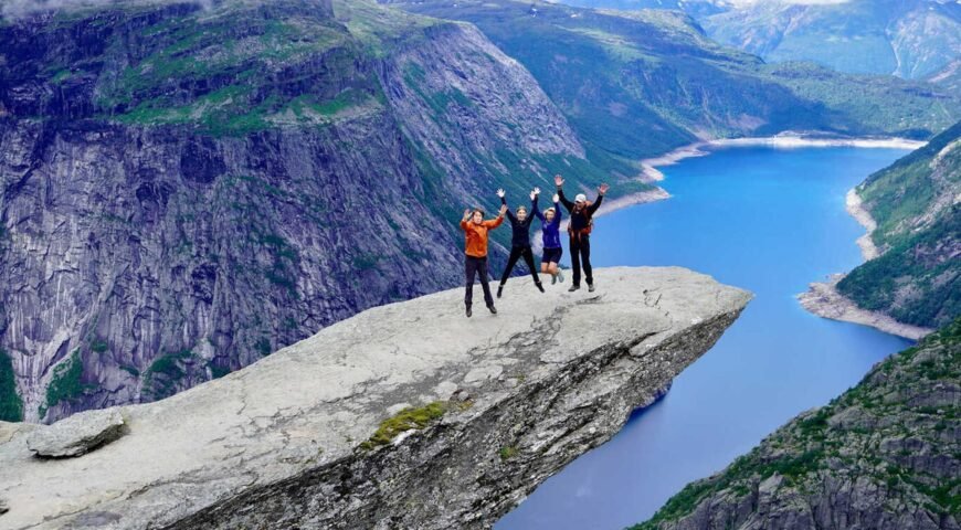 Youth Europe adventure tours from Iraq
