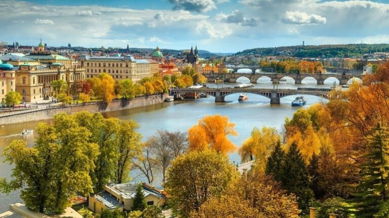 Group tours to Europe from Iraq